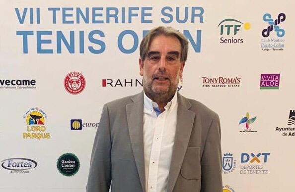 Entrevista a Salvador García, director del ITF Senior Tennis Open Club Náutico Puerto Colón de Costa Adeje
